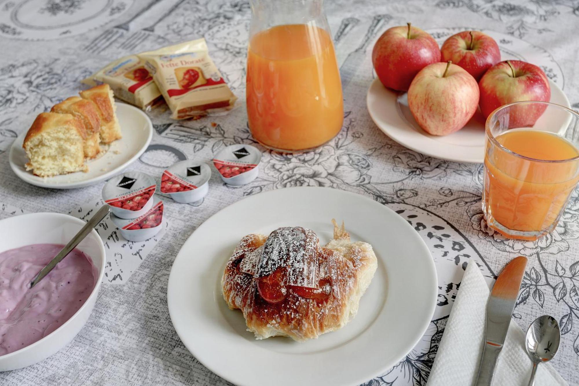 Holiday Sunny Roma B&B Εξωτερικό φωτογραφία