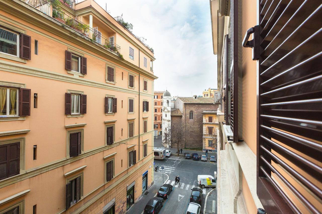 Holiday Sunny Roma B&B Εξωτερικό φωτογραφία
